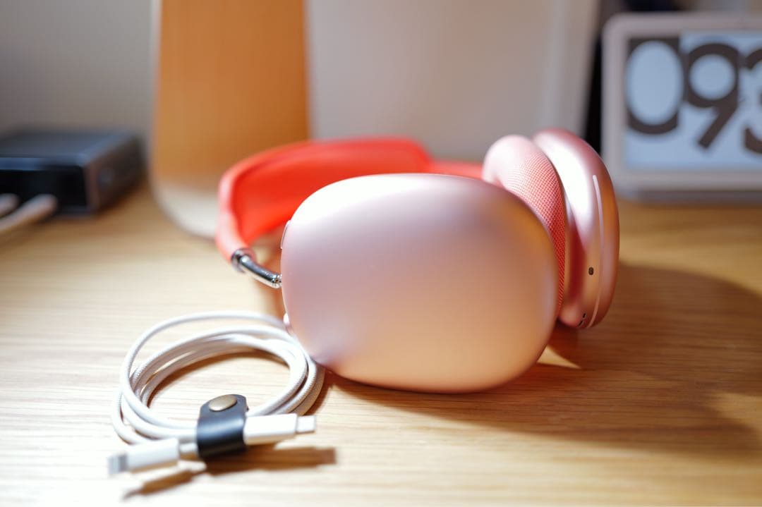 AirPods Max lightning レッド