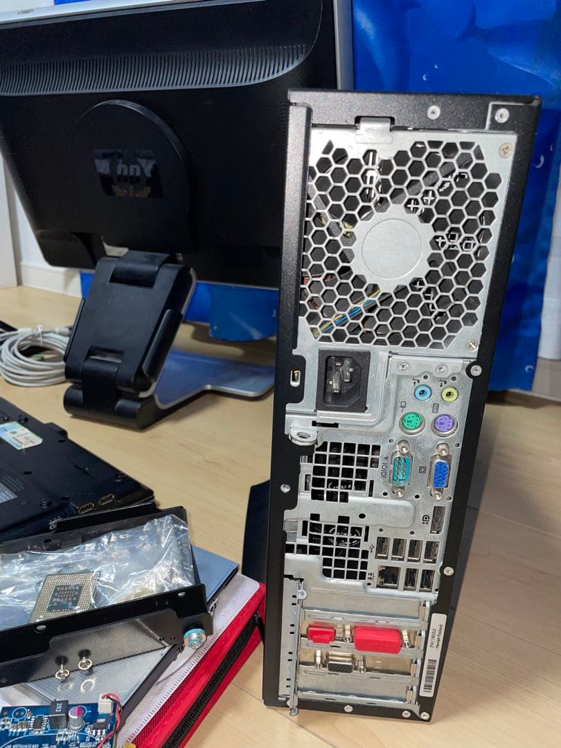 HP8100 デスクトップ　PC モニター　おまけcorei7 gtx750ti