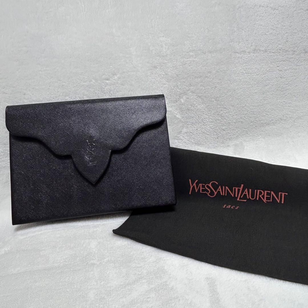 YSL イヴサンローラン 本革クラッチ 黒 保存袋付