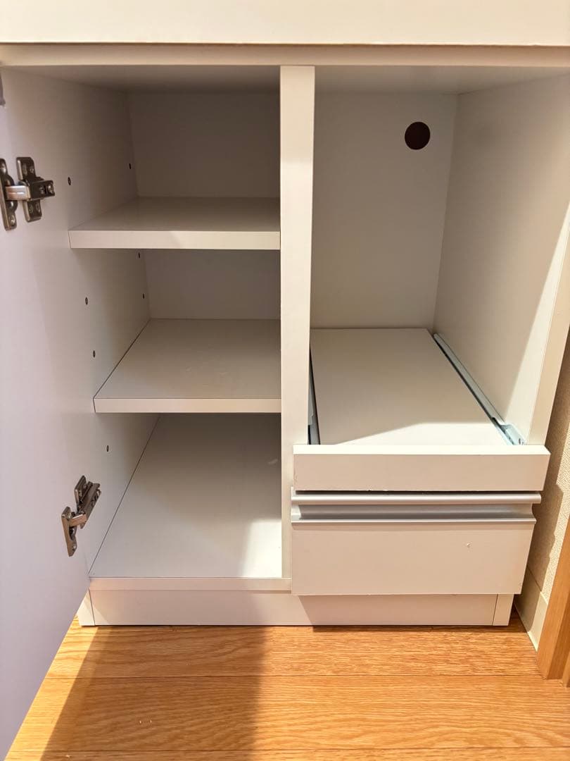 【送料込み】レンジボード　食器棚　一人暮らし　コンパクト　完成品　タンスのゲン