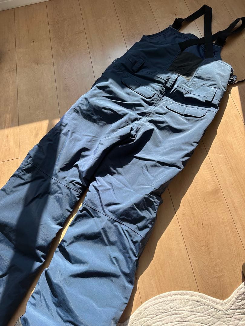 専用です。BURTON スノーボード　ビブパンツLサイズネイビー