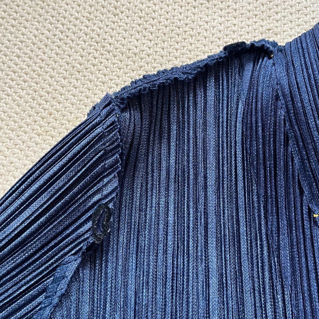 PLEATSPLEASE イッセイミヤケ デニム調　　　　ジャケット ブルー　2