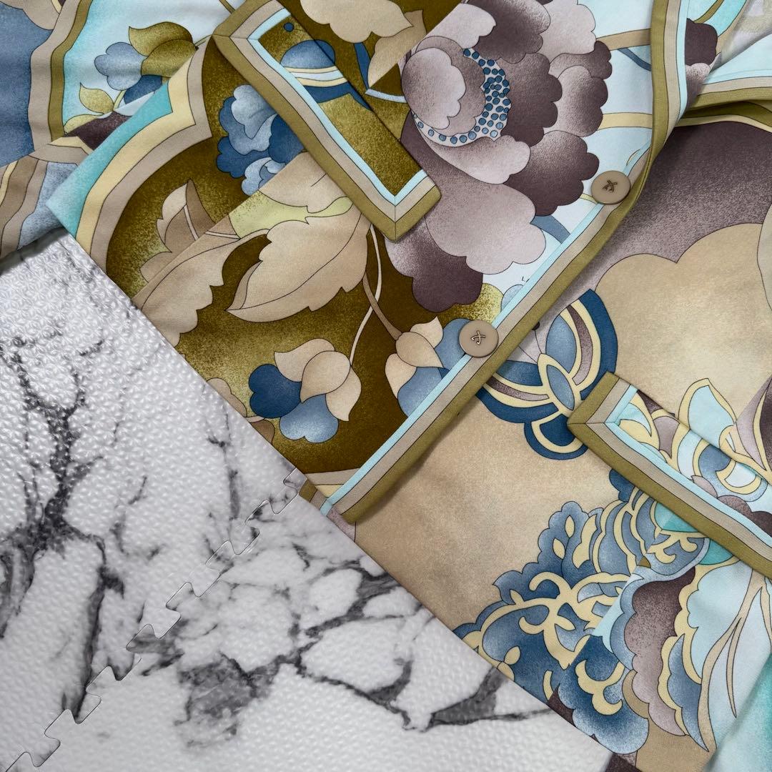 レオナール　テーラードジャケット　カンカン素材　花柄　ボタニカル　フラワー　L