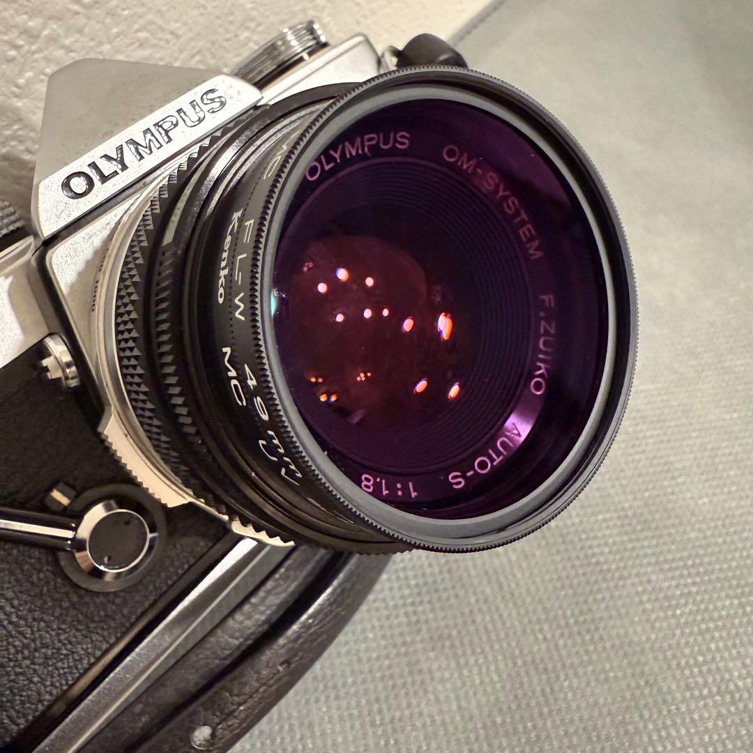 OLYMPUS OM-1 一眼レフカメラ 50mmレンズ付き