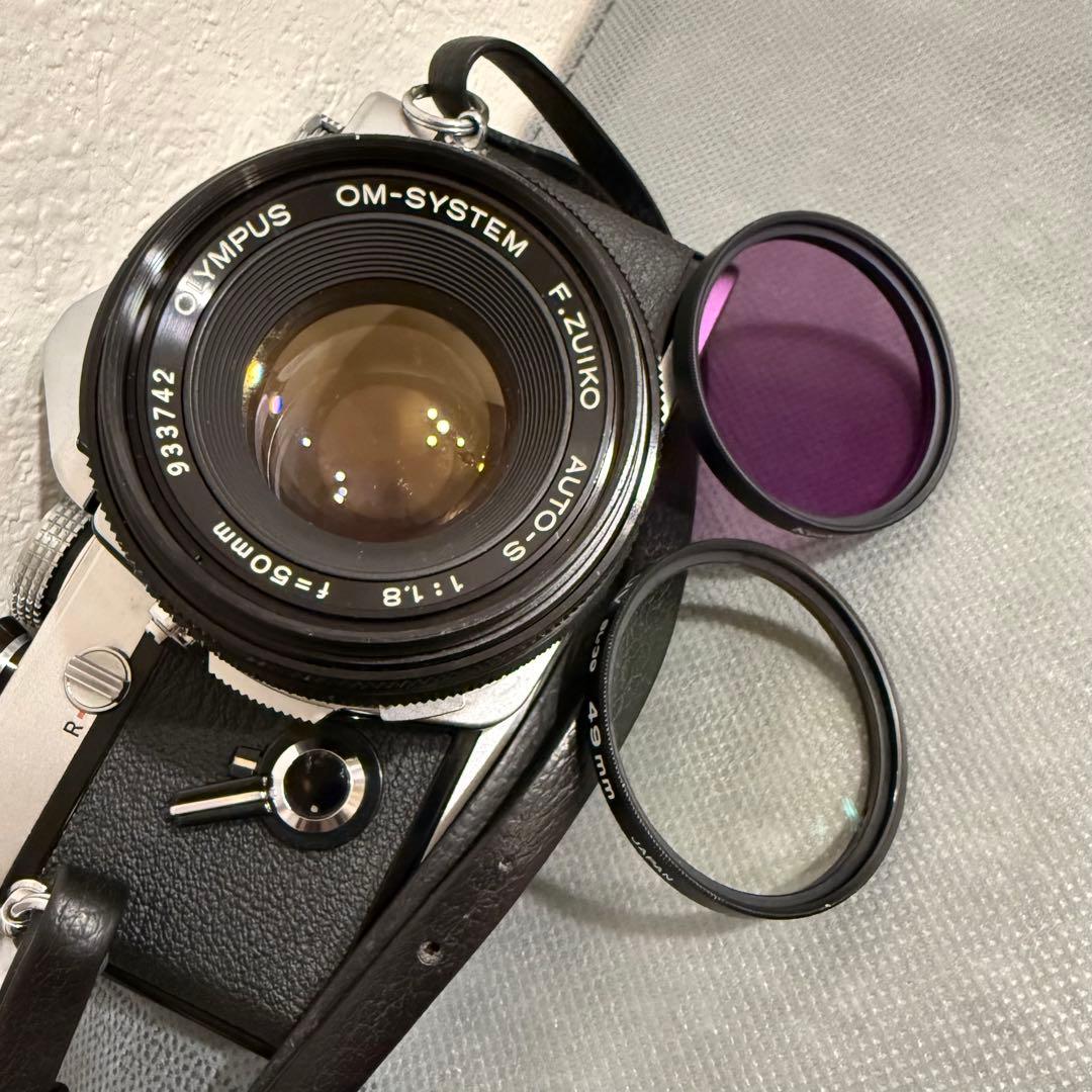 OLYMPUS OM-1 一眼レフカメラ 50mmレンズ付き