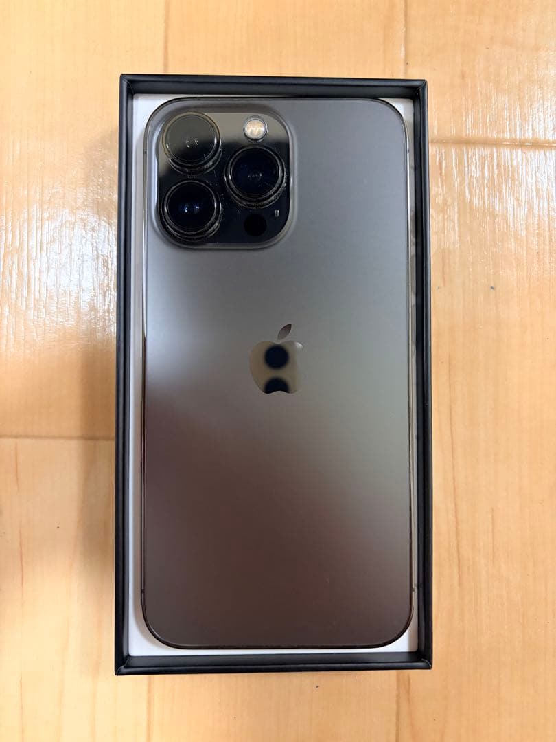 iPhone 13 Pro 256gb グラファイト 本体　バッテリー100%