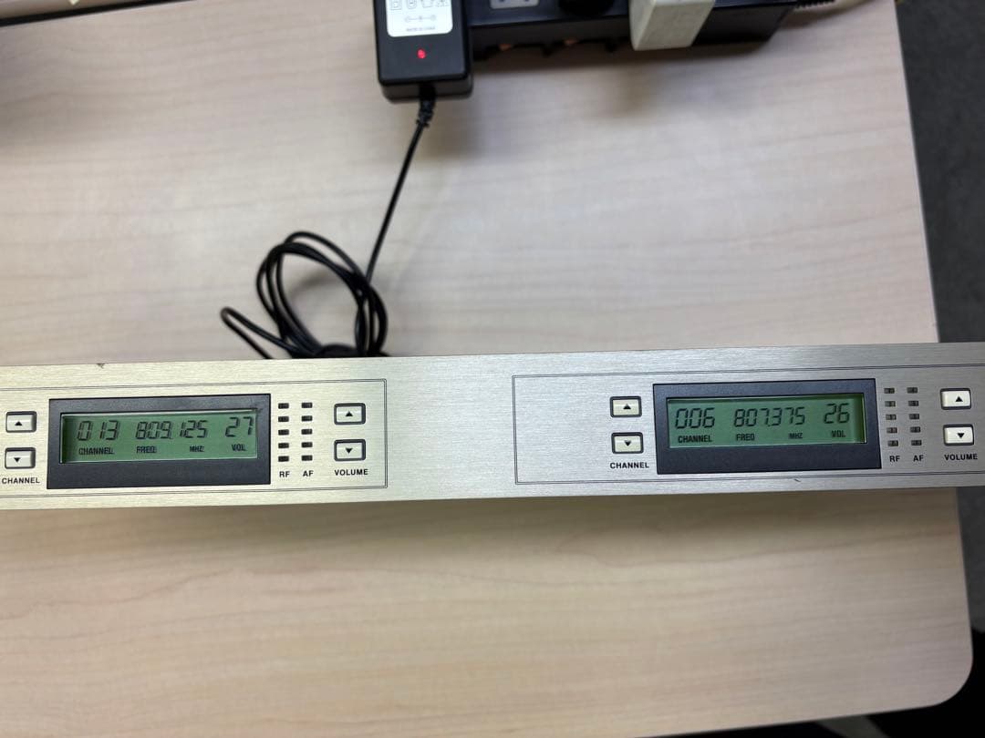 CWR-802 ワイヤレスマイクシステム 2本セット