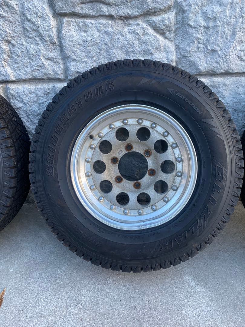 ランクル40　215/80R15 スタッドレス ホイール 4本セット ブリザック