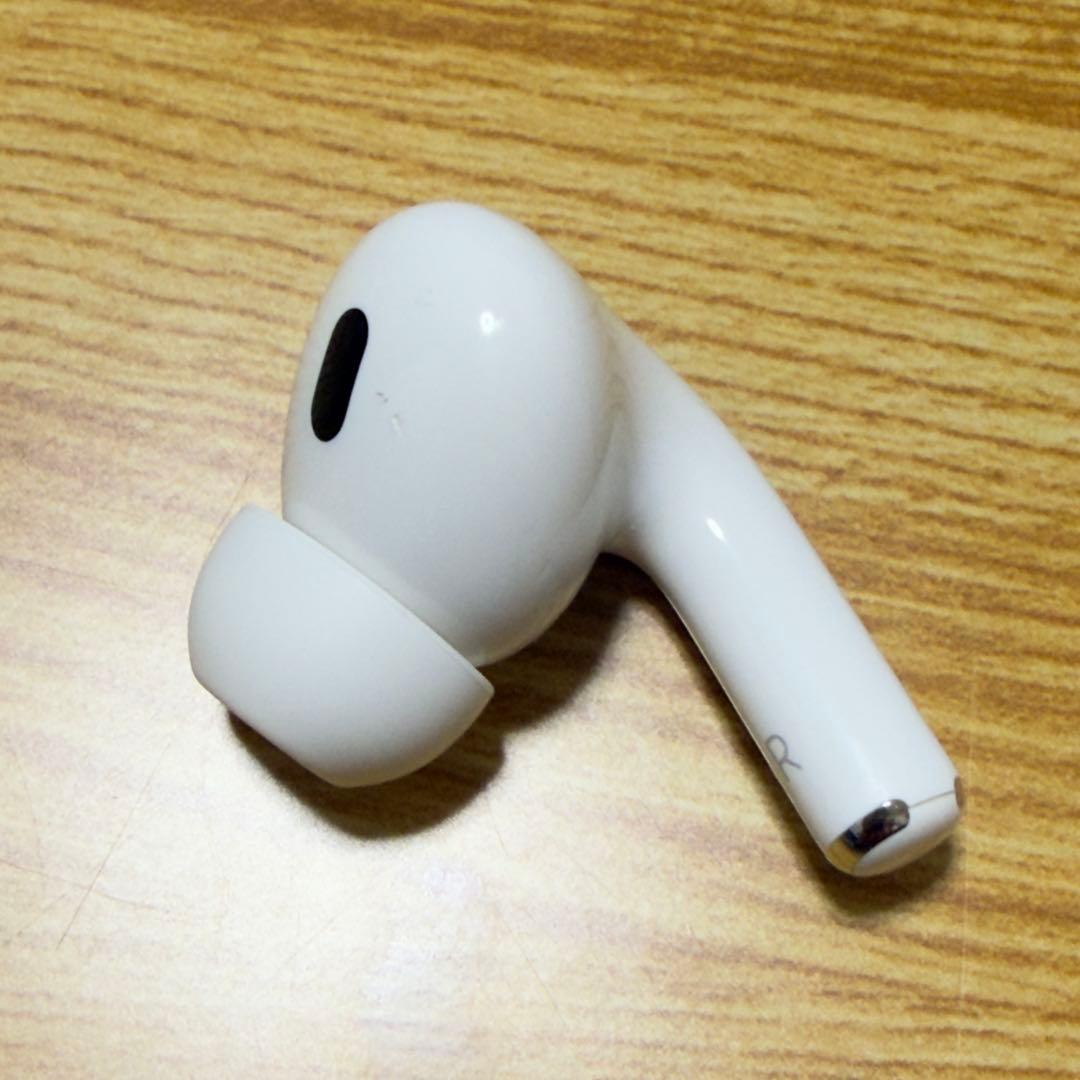 Apple AirPods Pro 2 Type-C イヤーピース（新品）付き