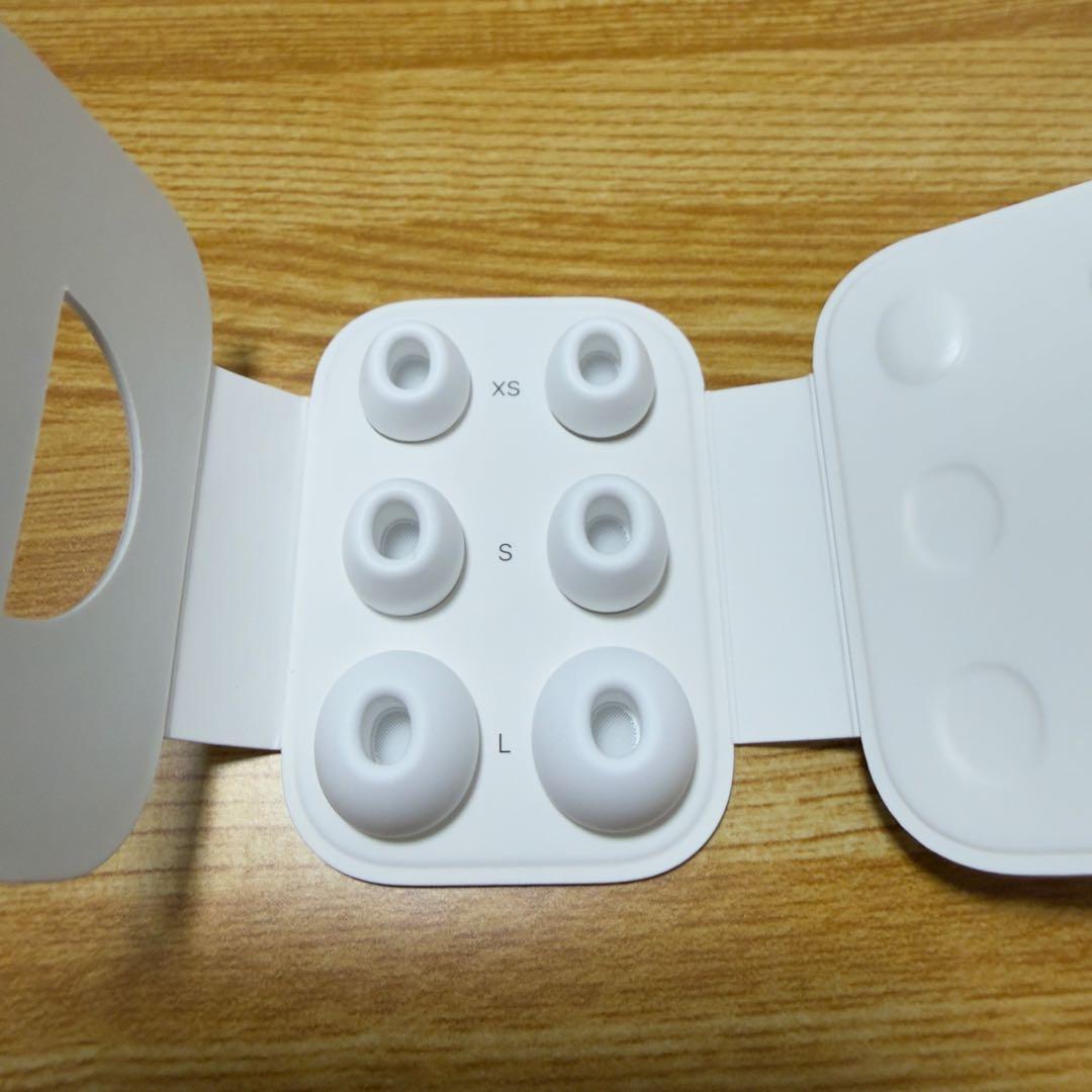 Apple AirPods Pro 2 Type-C イヤーピース（新品）付き