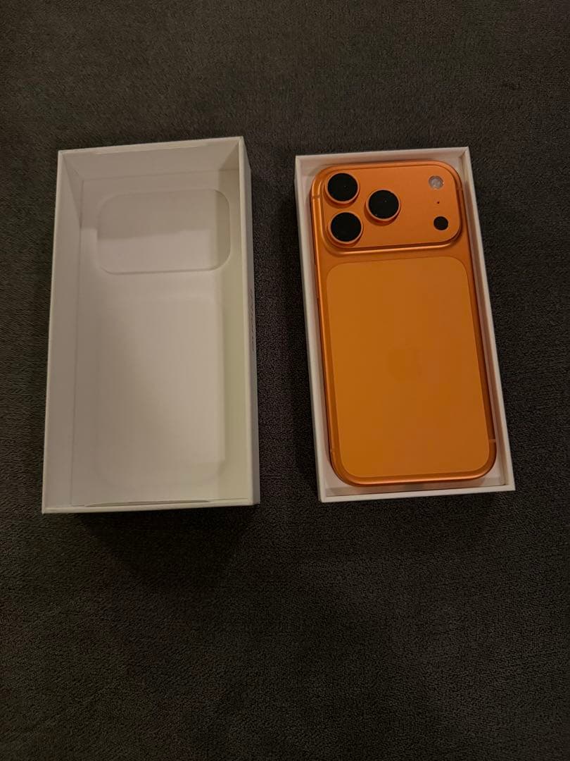 Apple iPhone 17pro 本体