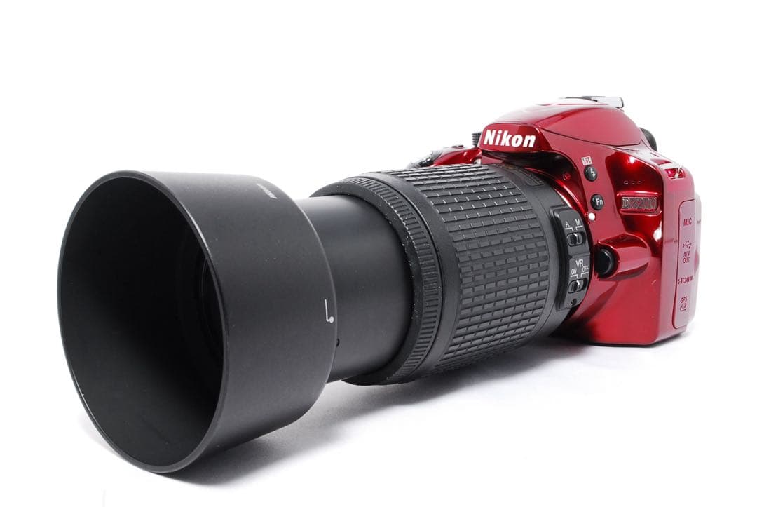人気カラー◆Nikon D3200◆一眼レフカメラ◆手振れ補正搭載◆すぐ使える◆