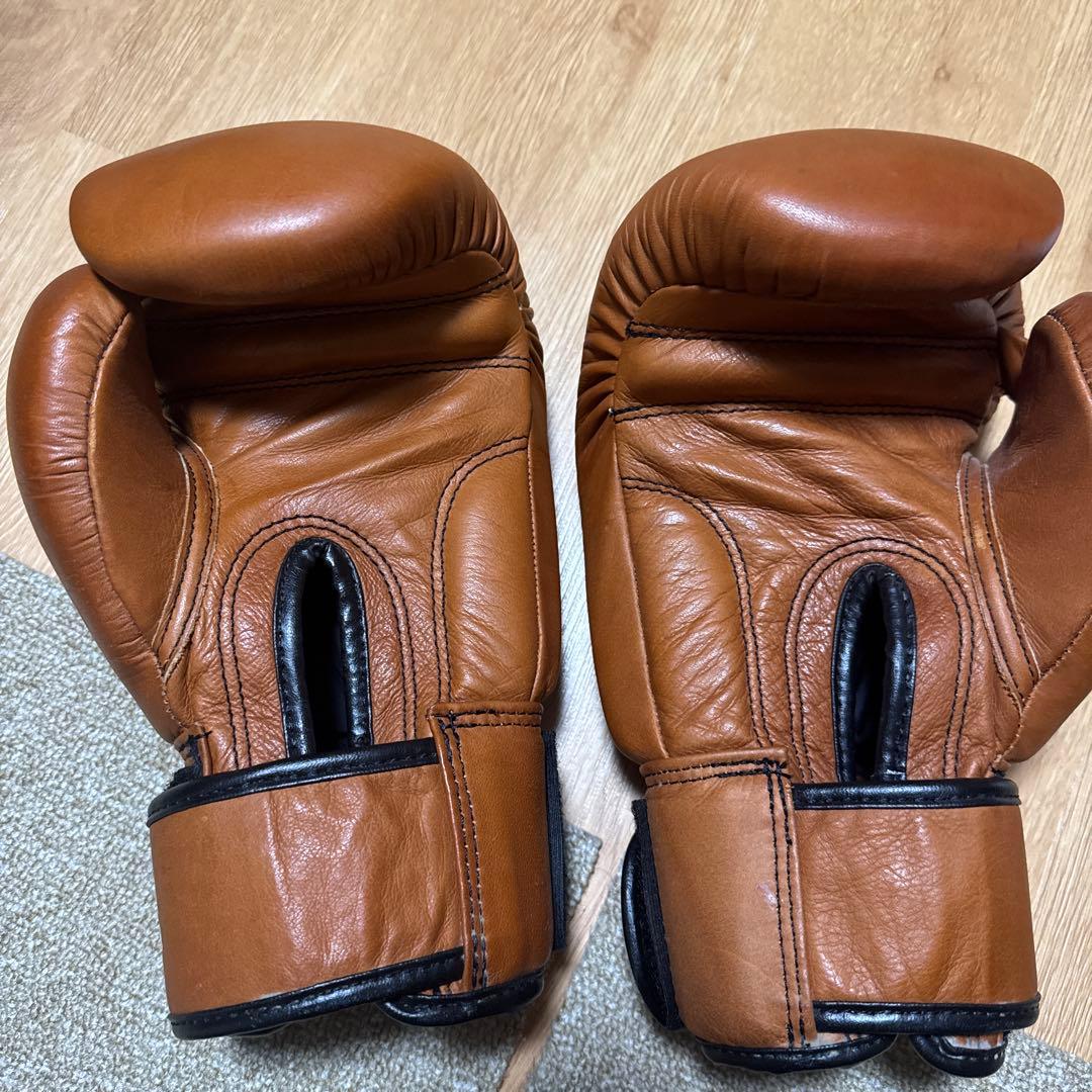 WINDY ボクシンググローブ　8オンス