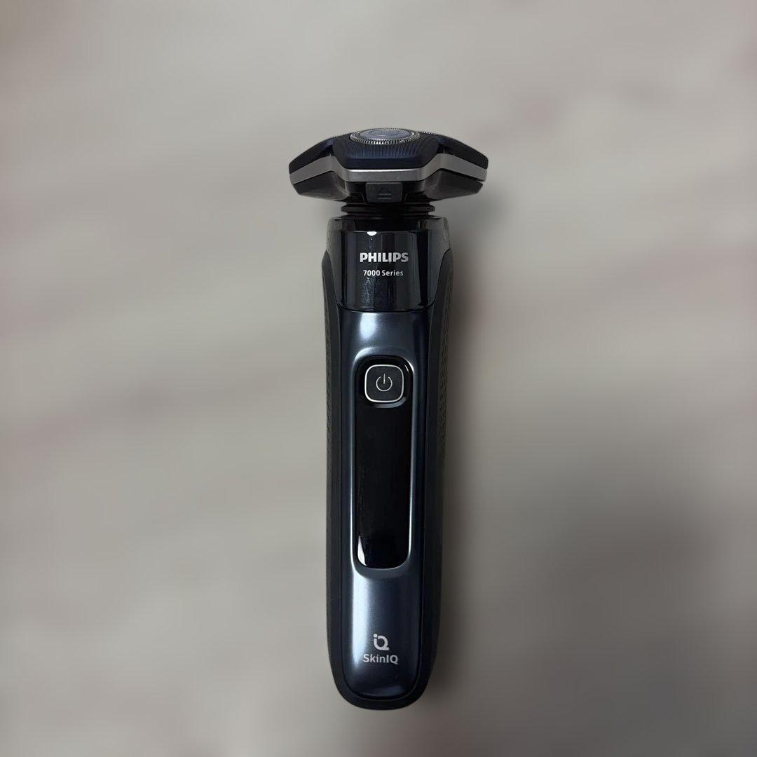 ほぼ未使用PHILIPS電動シェーバー S7882/51 未使用おまけ多数