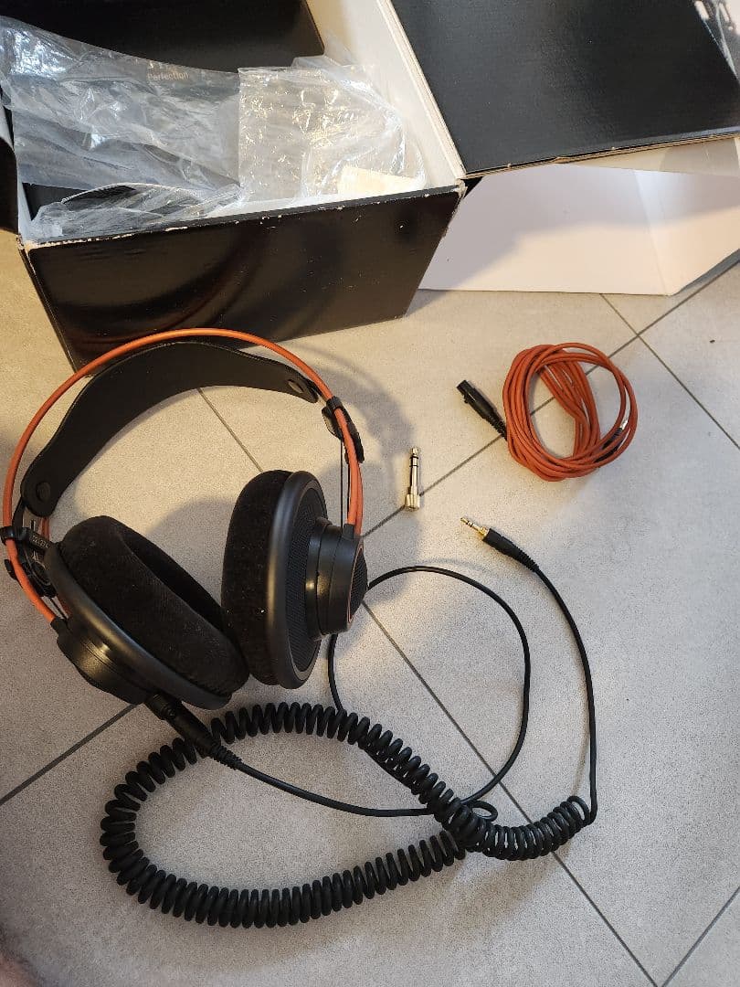 ヘッドホン k712pro