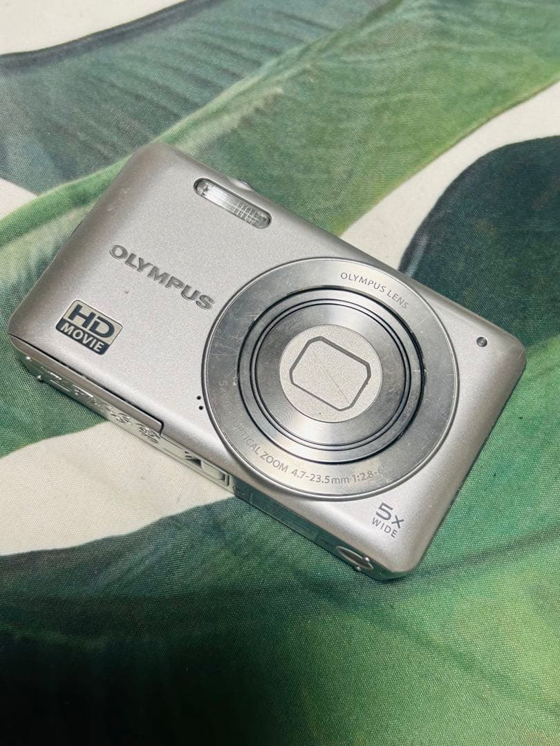 OLYMPUS VG-120 コンパクトデジタルカメラ