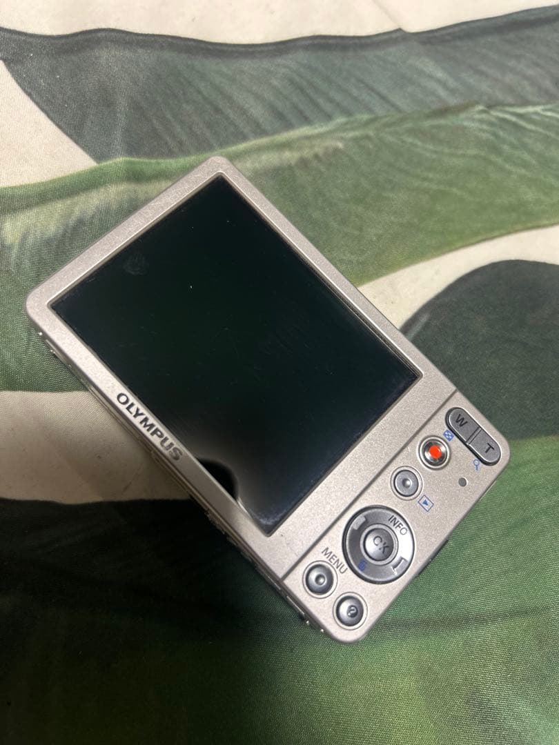 OLYMPUS VG-120 コンパクトデジタルカメラ