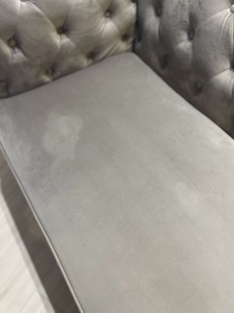 ロウヤ ソファ　2人掛けカウチソファ ベルベット調　グレー　LOWYA