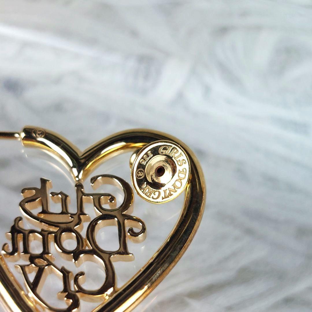 未使用級 Girls don‘t cry CAREERING ハートロゴ ピアス