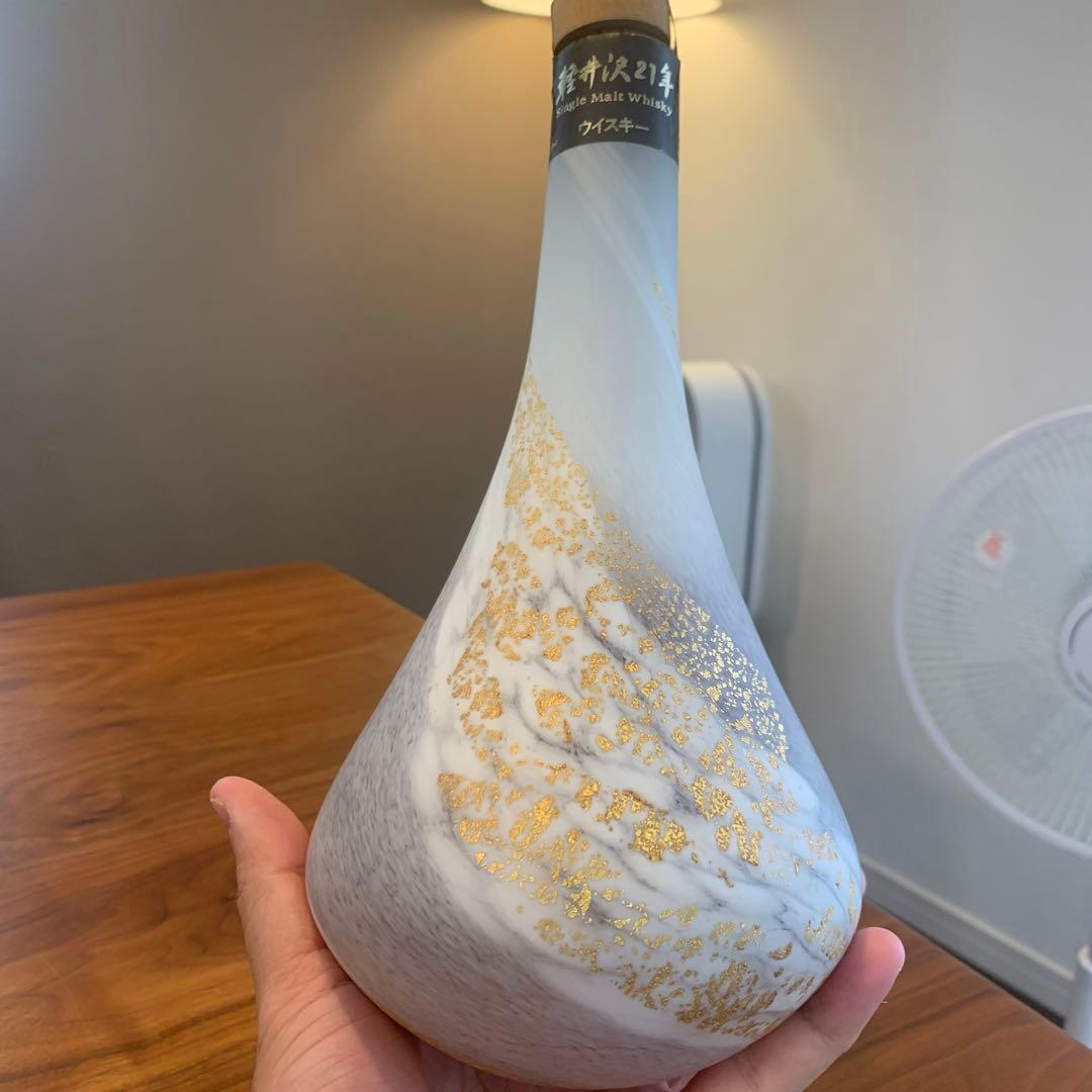 レア　軽井沢21年　シングルモルトウイスキー　岩田久利ボトル メルシャン　陶器