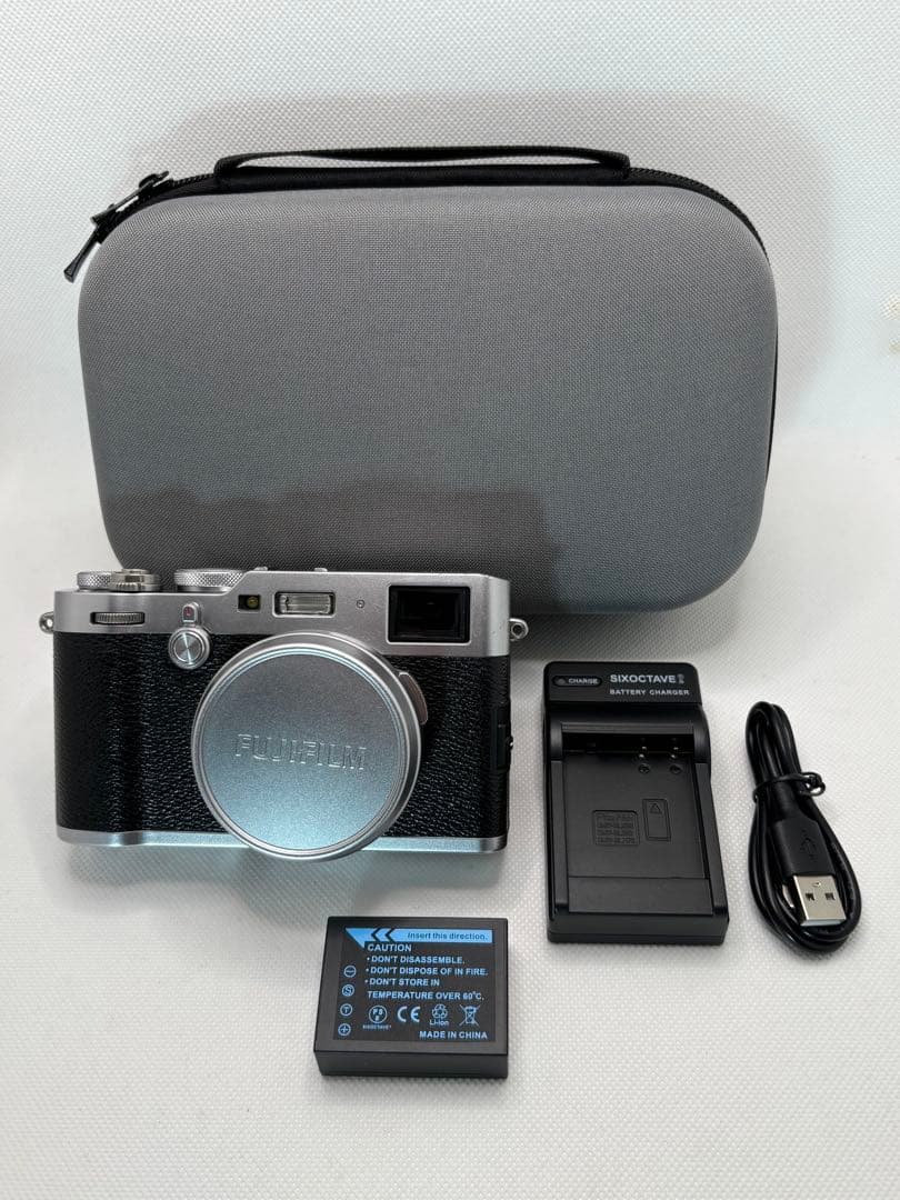 FUJIFILM 富士フイルム X100F シルバー デジタルカメラ