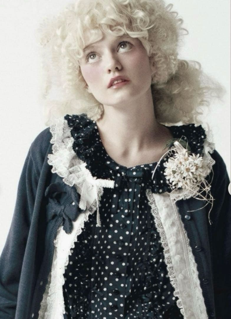 カネコイサオKANEKO ISAO コットンレース刺繍　ワンピース黒　小悪魔