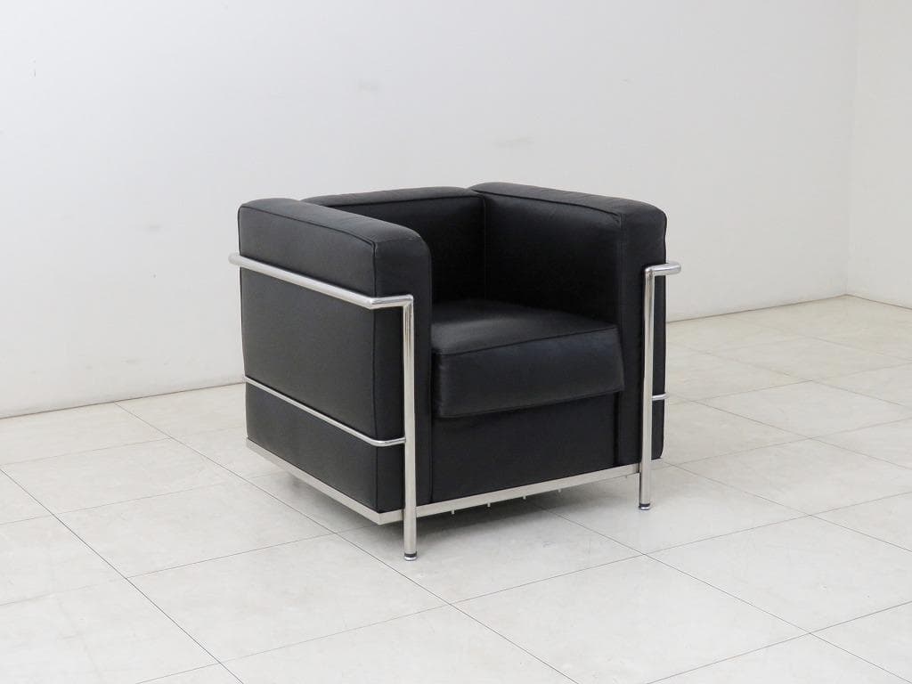 ★美品★ル・コルビュジェ LC2 シングルソファ 総本革 黒 リプロダクト ②