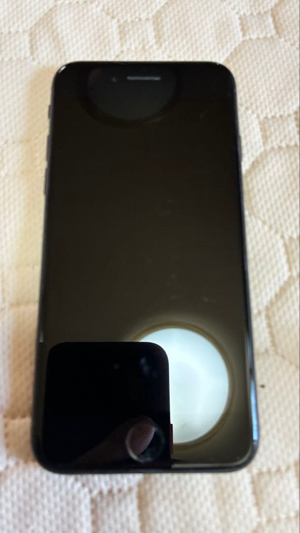 【ジャンク品】Apple iPhone SE(第2世代)ブラック 本体