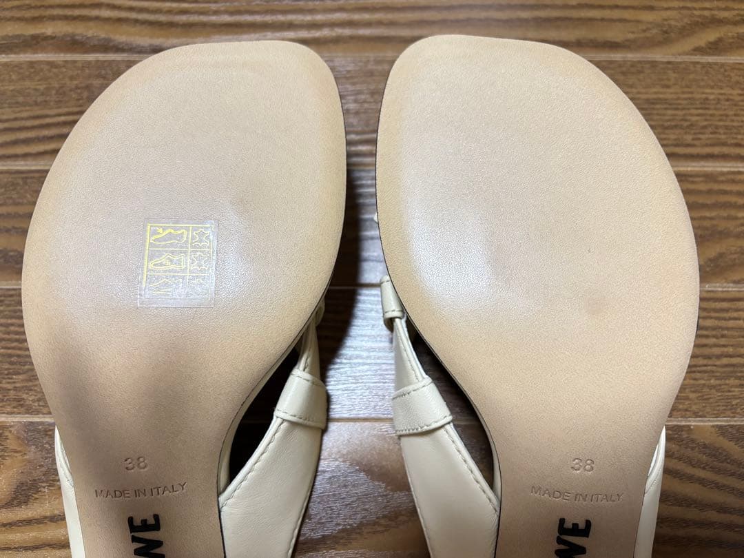 新品未使用品　LOEWE トイミュールサンダル 38