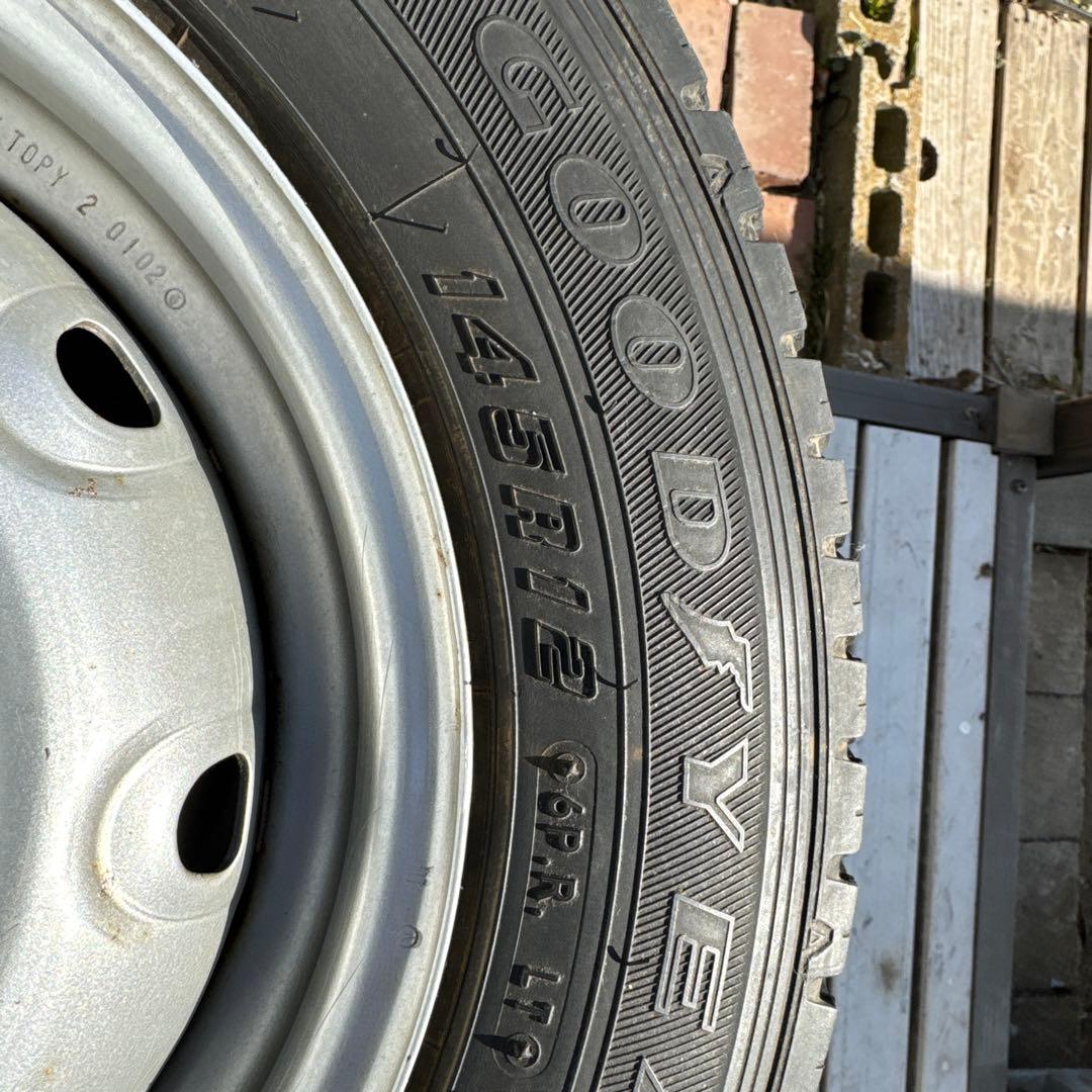 Goodyear 145R12 タイヤ4本セット