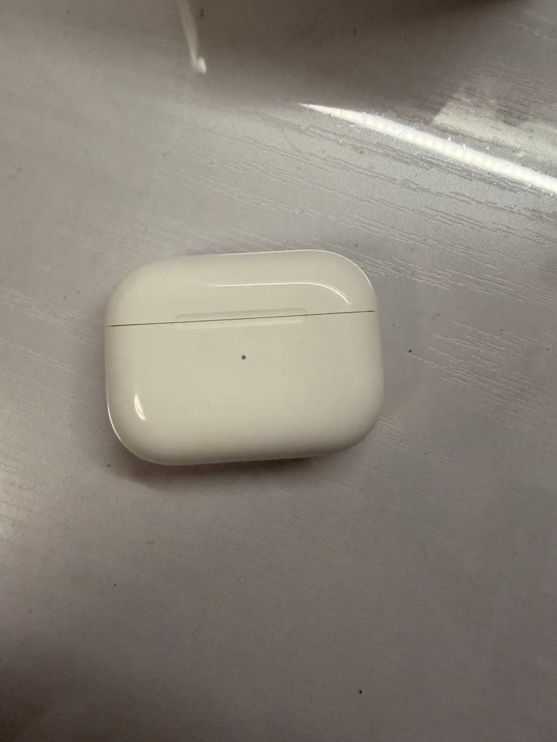 AirPods Pro 第二世代　本体 ストーンケース付き