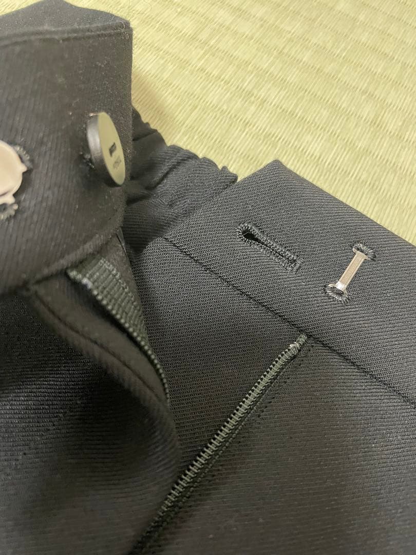 ルフィル　LE PHILタックコクーンパンツ　ハイウエスト　カーヴィ　黒