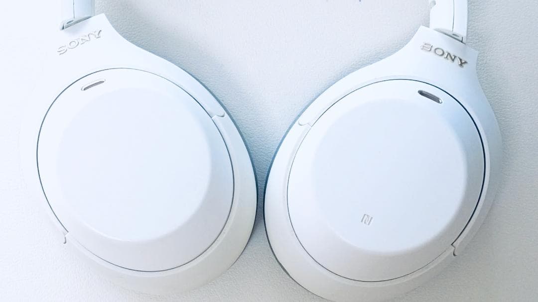 <新品イヤーパッド！>SONY WH-1000XM4（サイレントホワイト）