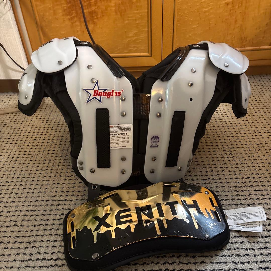 Douglasショルダーパッド CP24swブラック/ホワイトXS