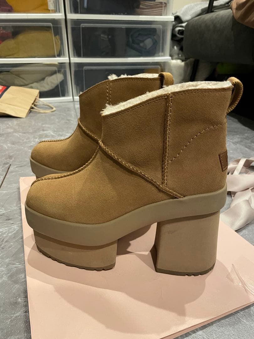 靴 UGG W NEW HEIGHTS PLATFORM MINI