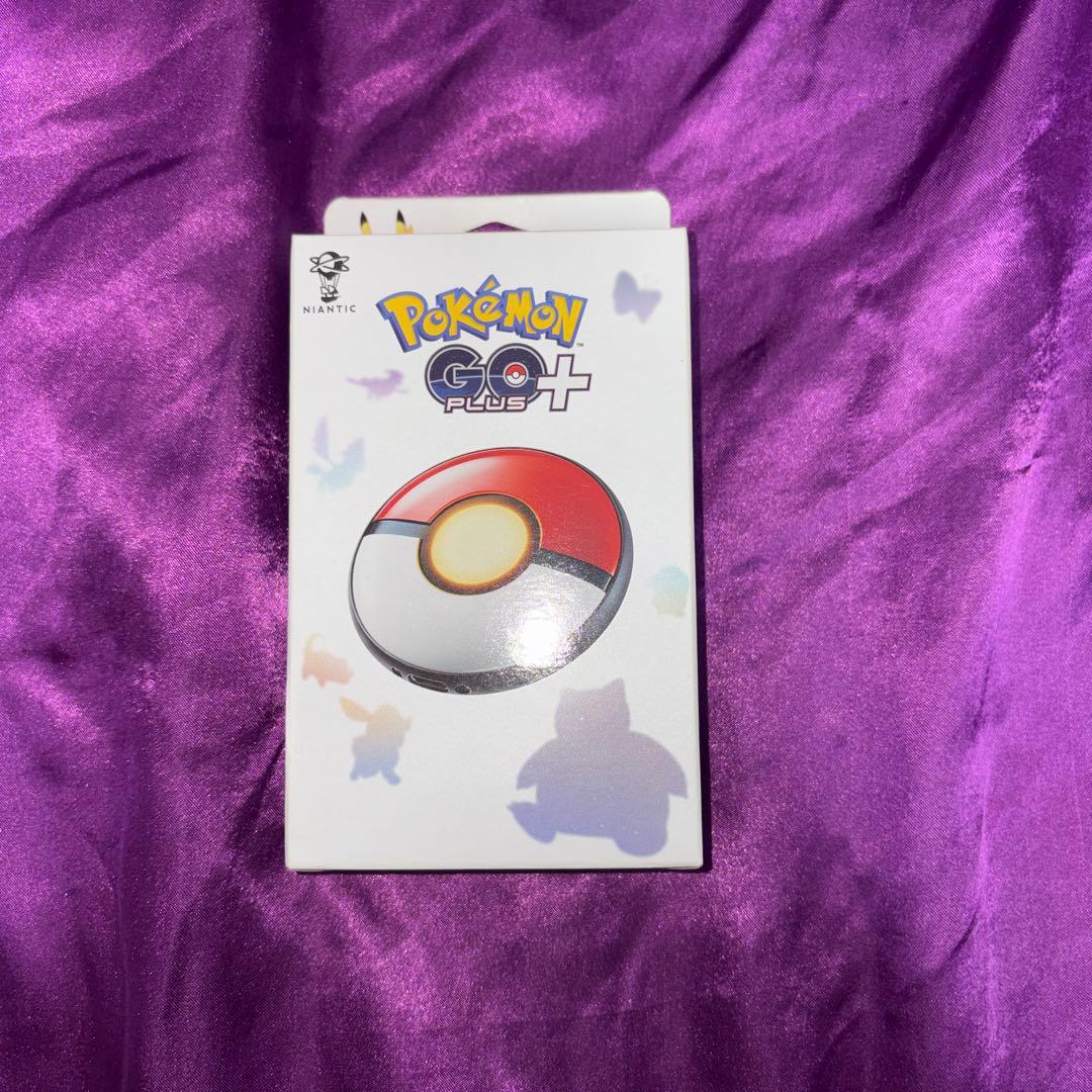 Pokemon GO Plus プラス　クリスマス　プレゼント