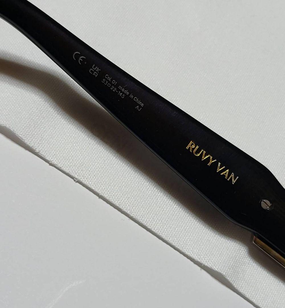 ◆GENTLE MONSTER◆サングラス　RUVY VAN　ケース付き