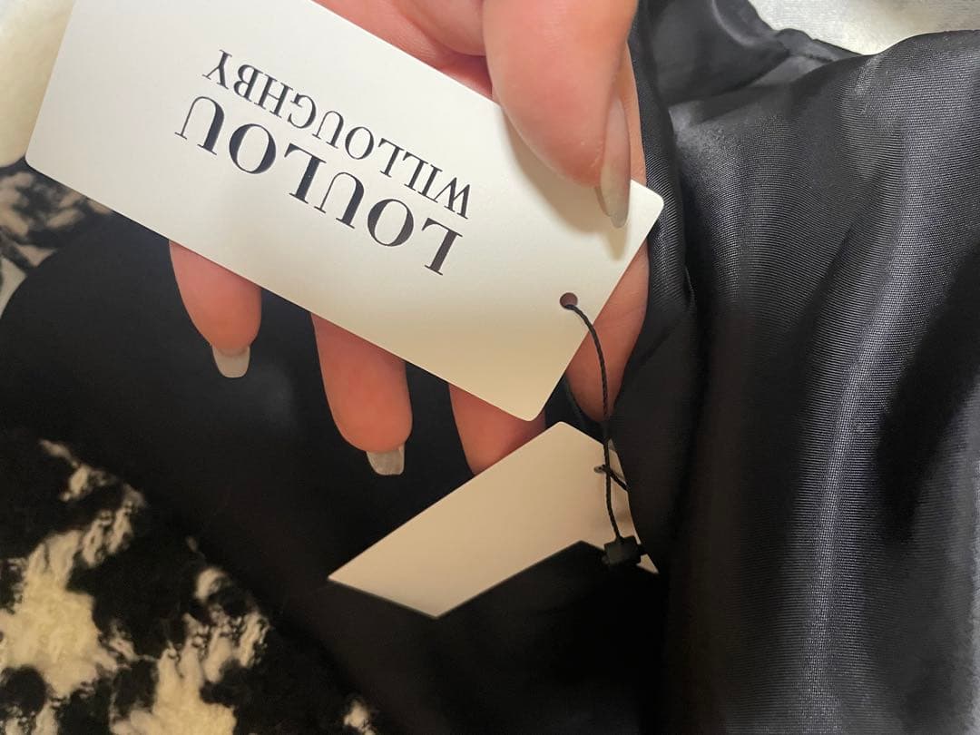 LOULOU WILLOUGHBYロービング千鳥タックミニスカート　ホワイト