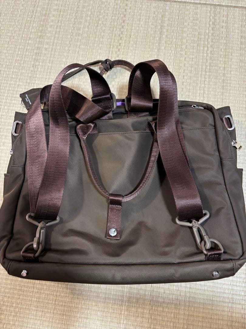 セレーンエテール　ビジネスバッグ　ブラウン