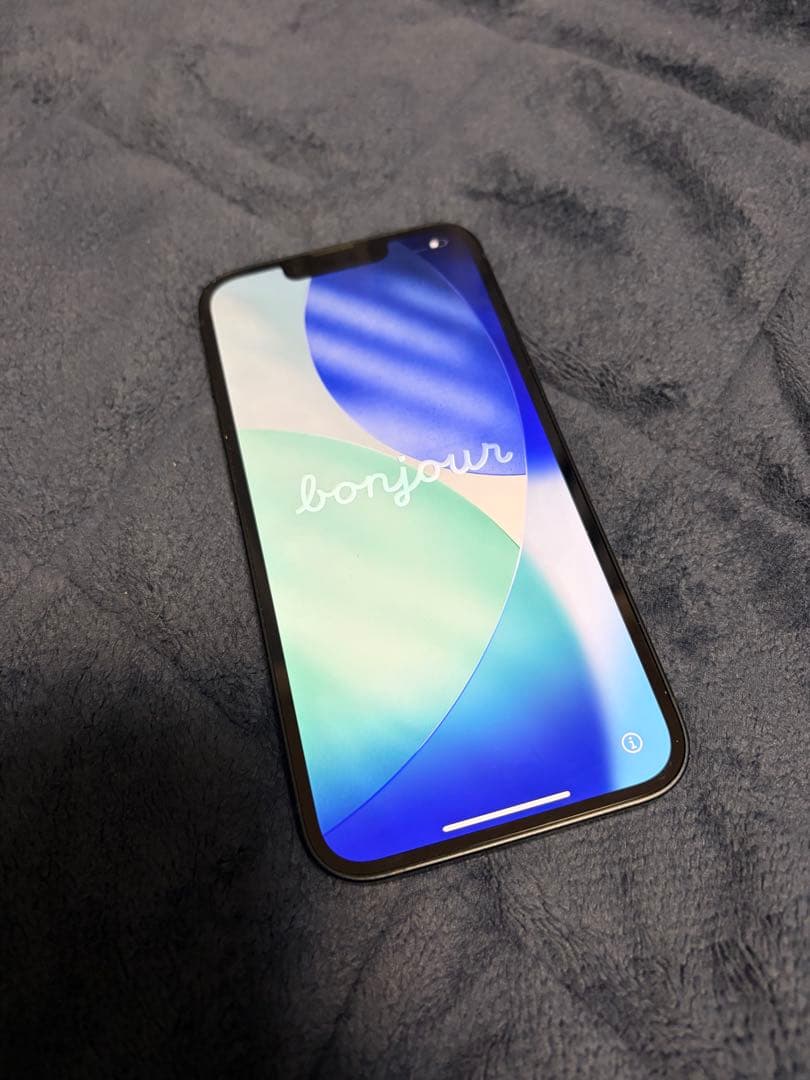 美品！！Apple iPhone 13 ミッドナイト 本体