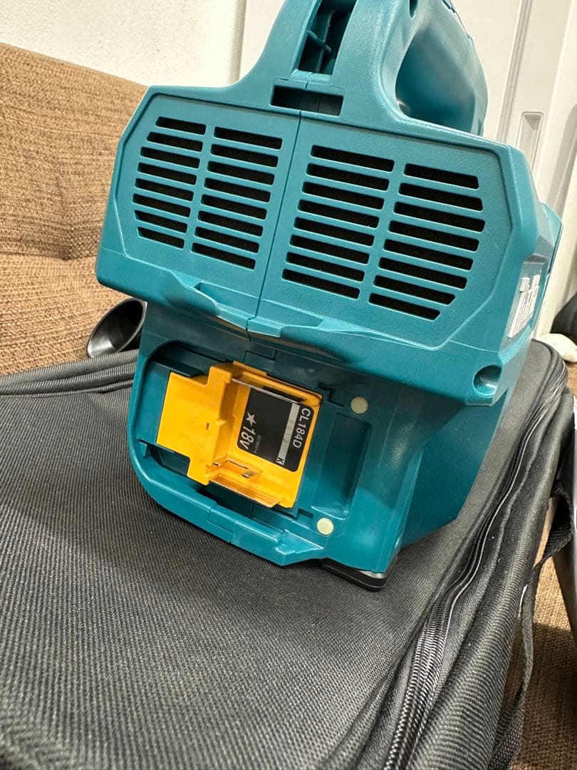 ⑥【美品】マキタ電動クリーナー CL184D 周辺アクセサリーセット