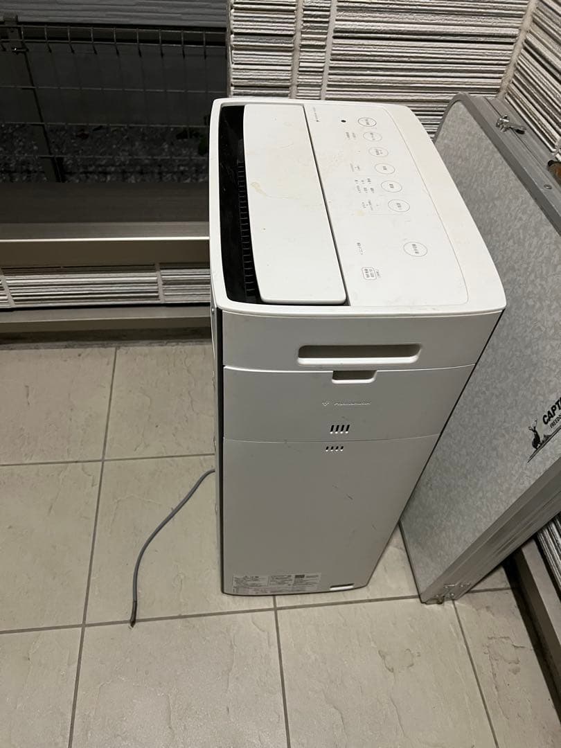 SHARP シャープ KI-RX70-W 加湿空気清浄機 2024年製