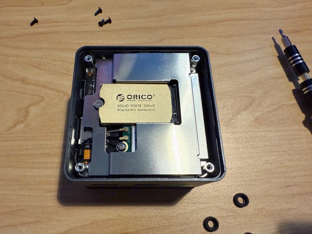 GMKtec NucBox G5 MEM12GB NVME 512GB換装済み