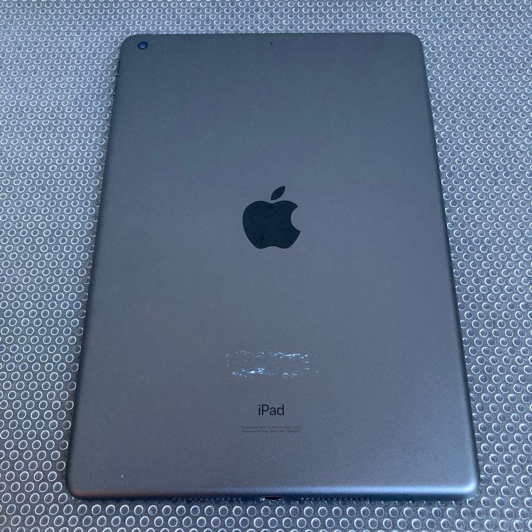 3011【早い者勝ち】iPad8 第8世代 32GB WIFIモデル☆