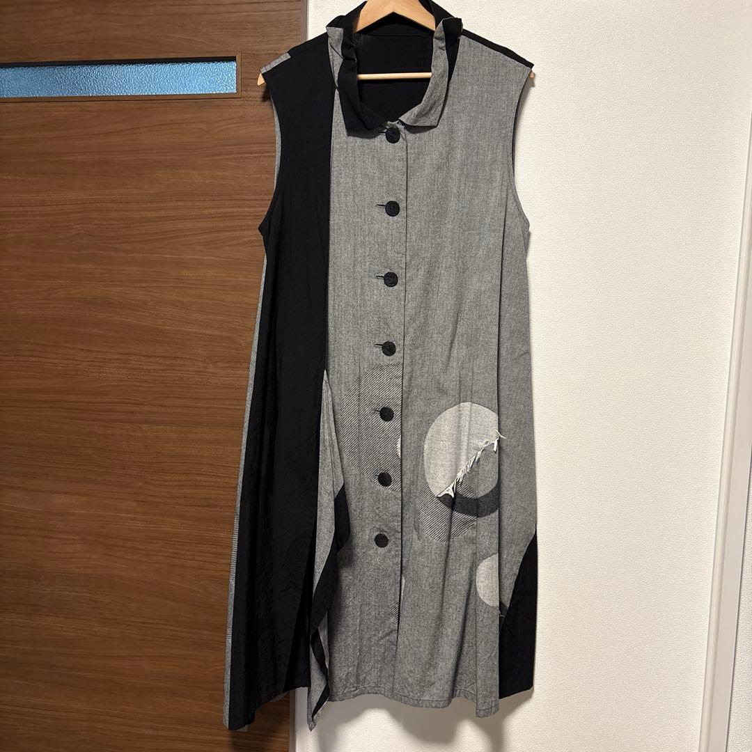 センソユニコ(慈雨)のロングジレ 着丈110㌢です。