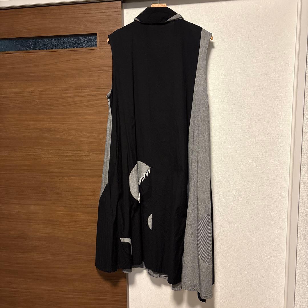 センソユニコ(慈雨)のロングジレ 着丈110㌢です。