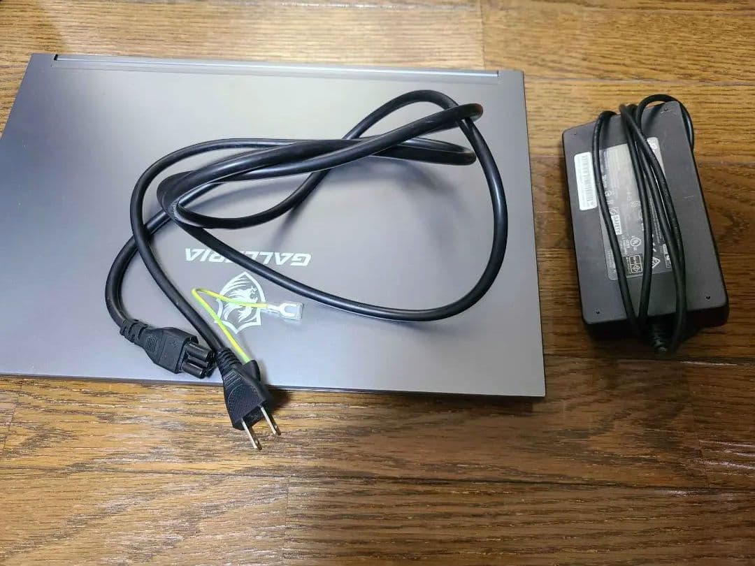 【ゲーミングノート】GALLERIA XL7R-R36 / i7-10875H