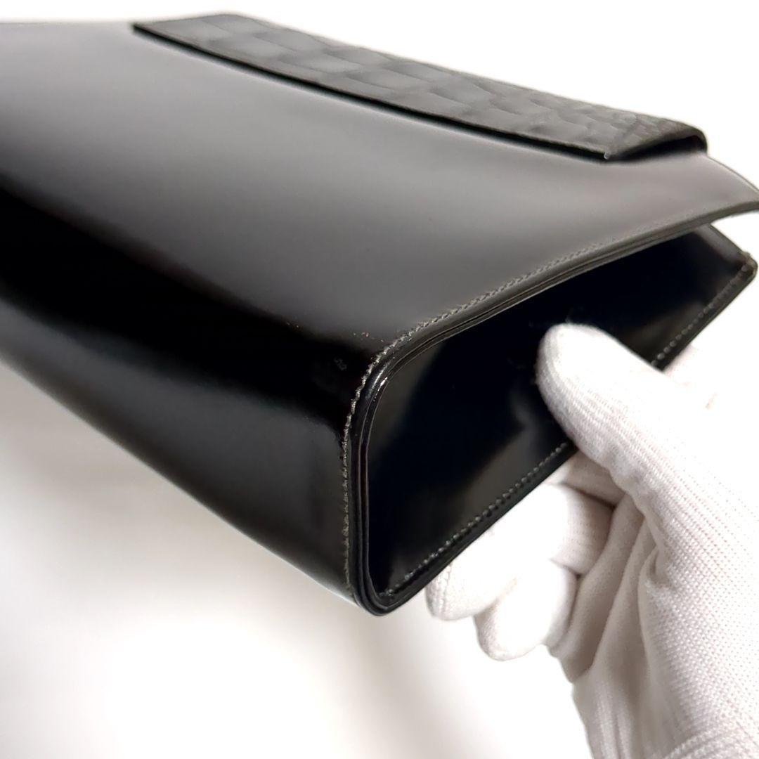 ✨極美品✨GUCCI クラッチバッグ チェーン クロコ型押し ブラック ゴールド