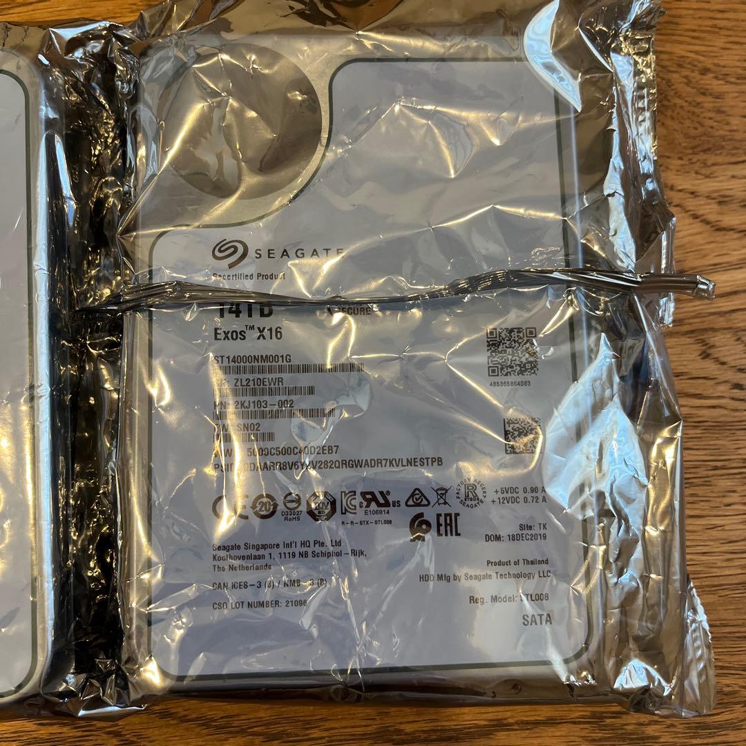 整備済み品 Seagate Exos X16 14TB HDD 2台セット