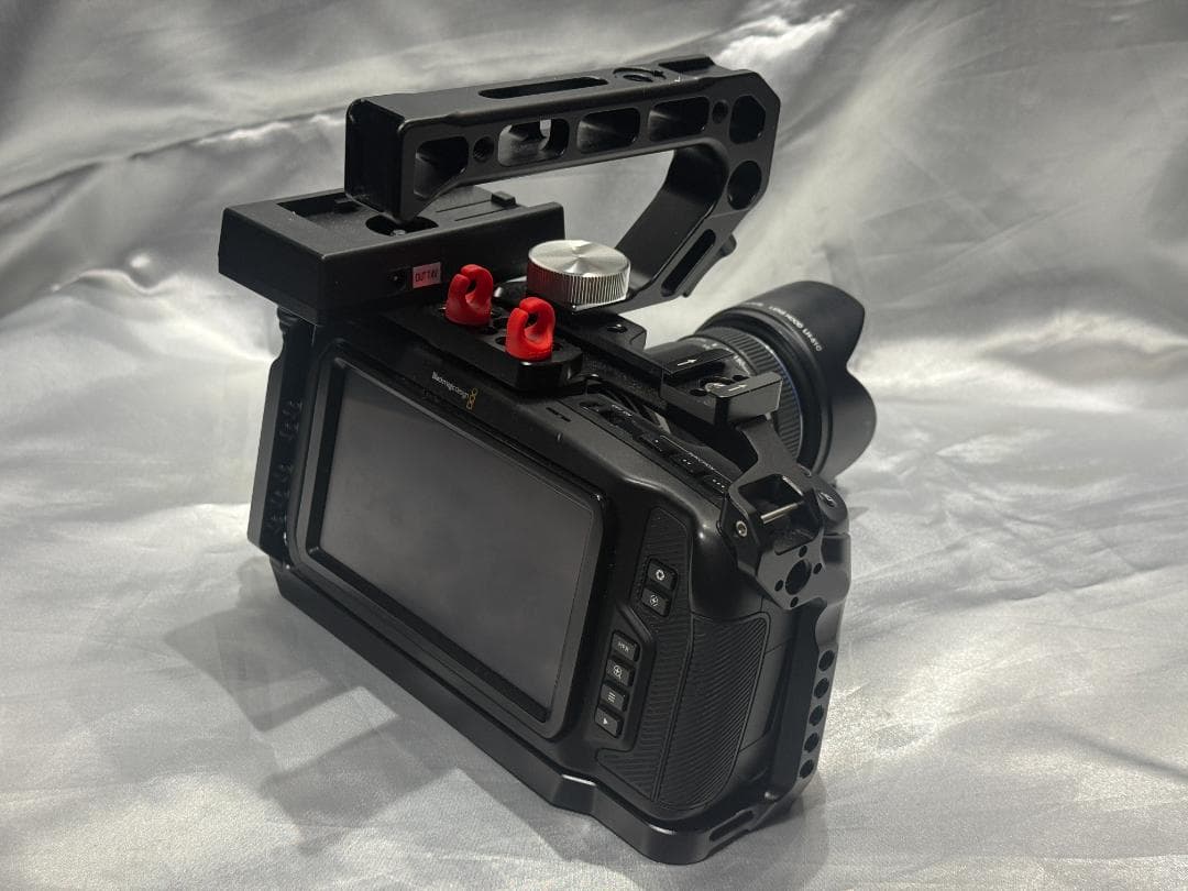 BMPCC4K（Olympusズームレンズ付き）